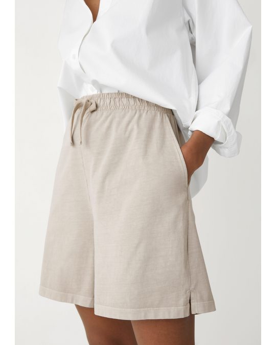 & Other Stories Relaxed Drawstring Shorts Sand