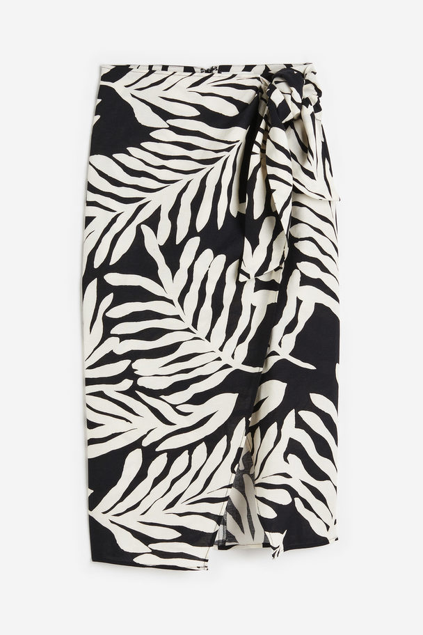 H&M Linen-blend Wrapover Skirt Black/leaf-patterned