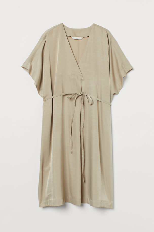 H&M MAMA Kleid mit V-Ausschnitt Beige