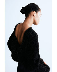 Flauschiger Pullover mit tiefem Rückenausschnitt Schwarz