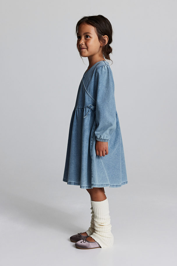 H&M Kleid im Denimlook Helles Denimblau