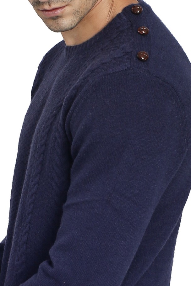 C&Jo Round Neck Plaited Cacle 3 Bts Shoulder Sweater