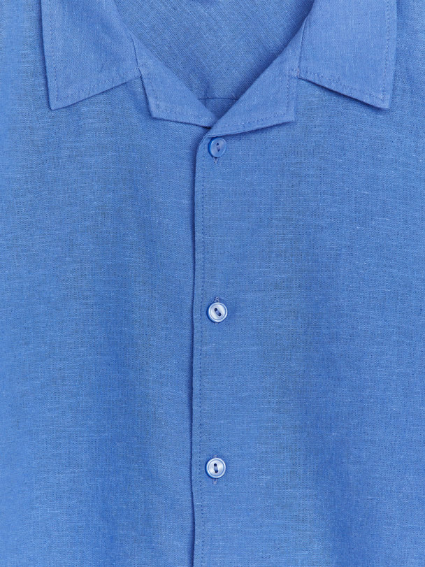 ARKET Hemd aus Leinenmischung mit kubanischem Kragen Blau
