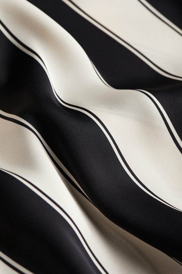 H&M Satin Wrap Dress Cream/black Striped