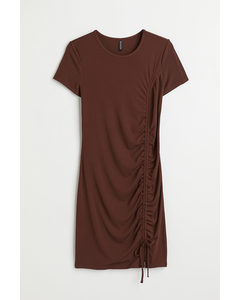 H&M+ Kleid mit Tunnelzug Dunkelbraun
