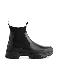 Sporty Chelsea Boots Black