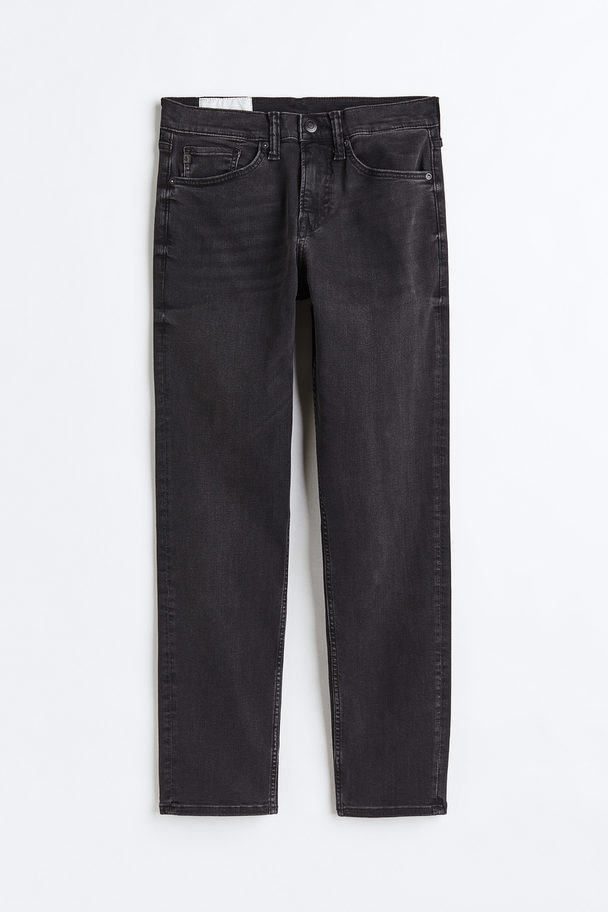 H&M Freefit® Slim Jeans Schwarz
