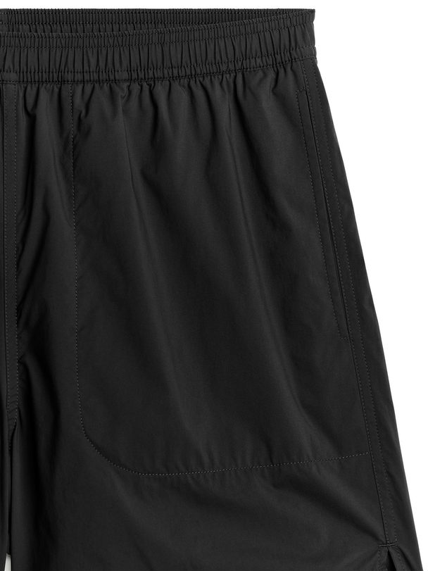 ARKET Stretch-Shorts von Active Schwarz