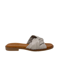 Aglaya Gray Leather Flat Sandal