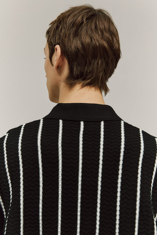 H&M Strukturstrikket Skjorte Regular Fit Sort/hvidstribet