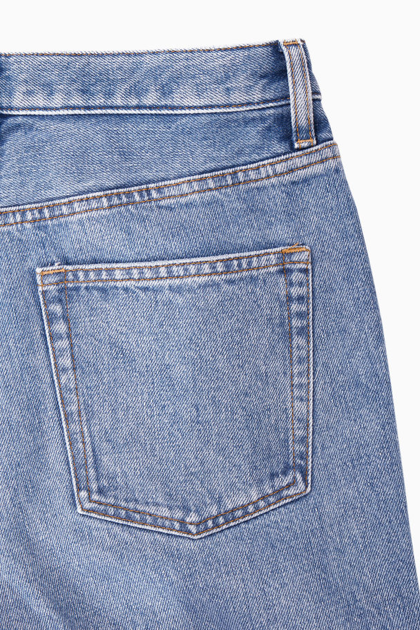 COS Jeans Spire – Bootcut Ljusblå