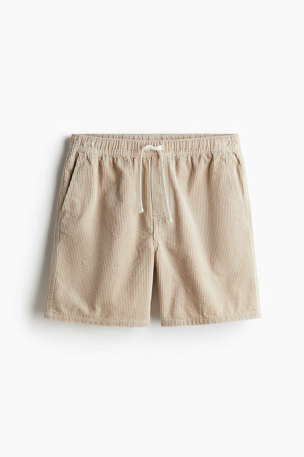 H&M Shorts aus Cord in Regular Fit Hellbeige