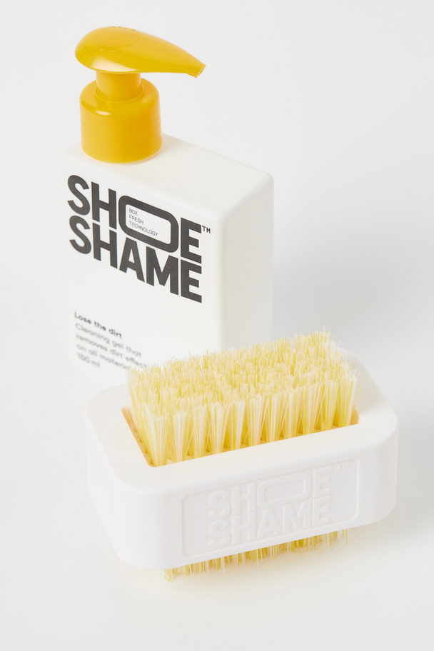 H&M Shoe Shame Lose the dirt Kit Lose the dirt