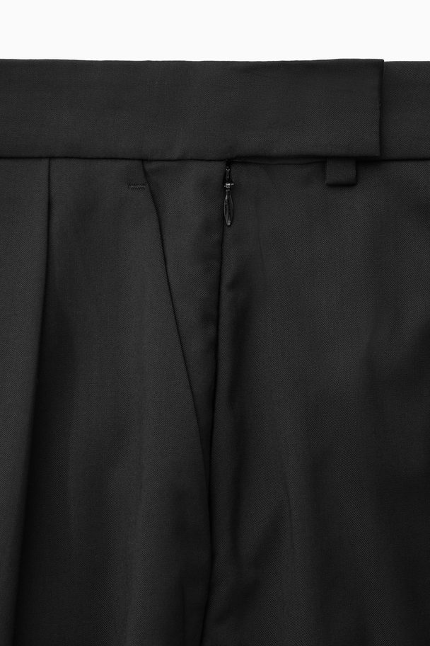 COS Tailored Pleated Wool Skort Black