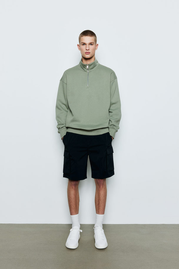 H&M Sweatshirt mit Zipper Relaxed Fit Grün