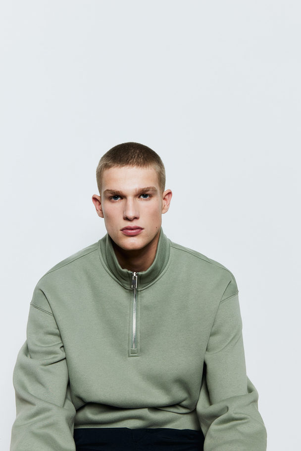 H&M Sweatshirt mit Zipper Relaxed Fit Grün