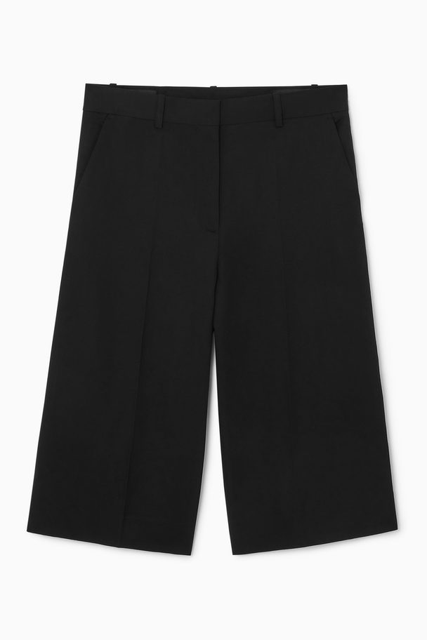 COS Tailored Knee-length Shorts Black