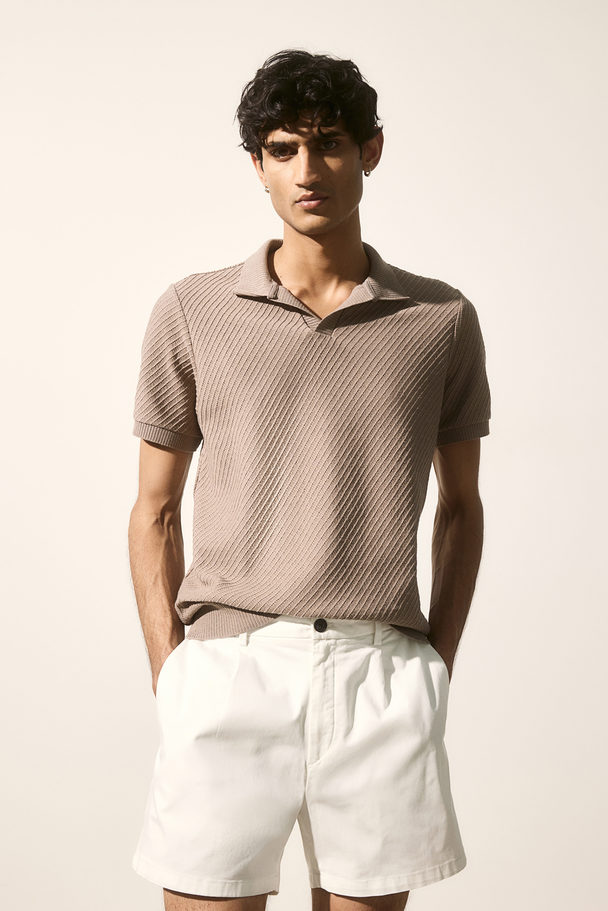 H&M Regular Fit Pleat-detail Shorts White