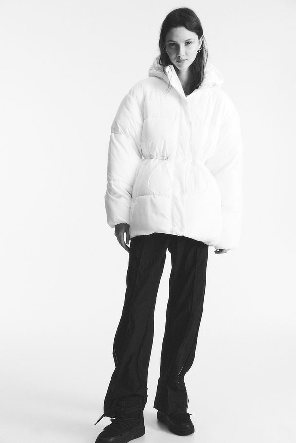 H&M Puffer-Jacke mit Tunnelzug Weiß