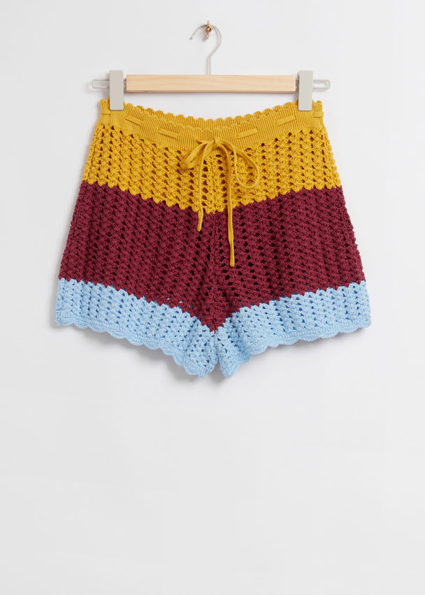 & Other Stories Colour-block Crocheted Shorts Maroon Colour-block