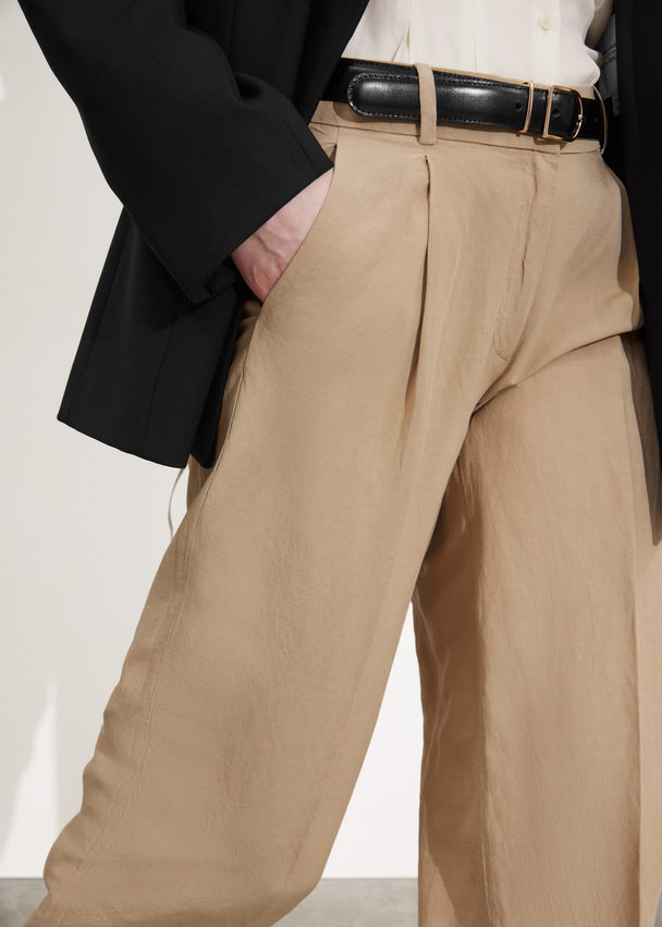 & Other Stories Straight-leg Pleated Trousers Dusty Beige