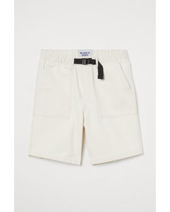 Relaxed Jeansshorts Cremefarben