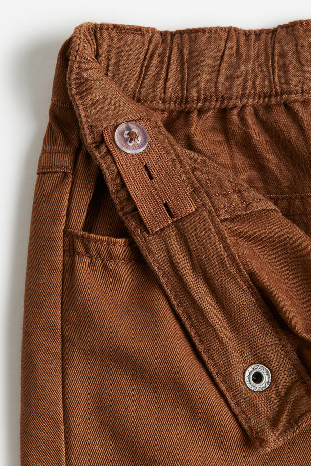 H&M Relaxed Tapered Fit Trousers Brown