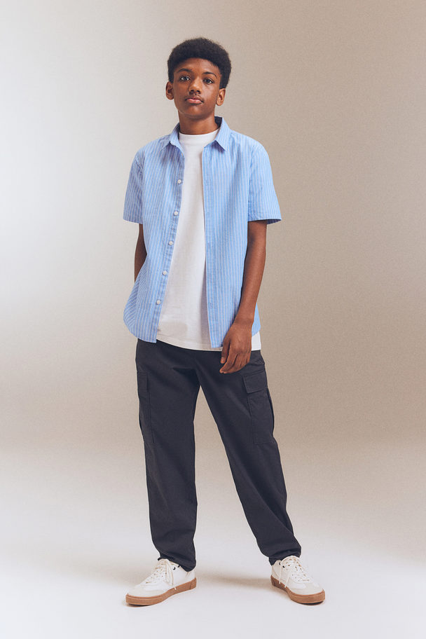 H&M Short-sleeved Cotton Shirt Blue/pinstriped