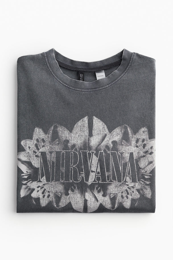 H&M Oversized T-Shirt mit Print Dunkelgrau/Nirvana