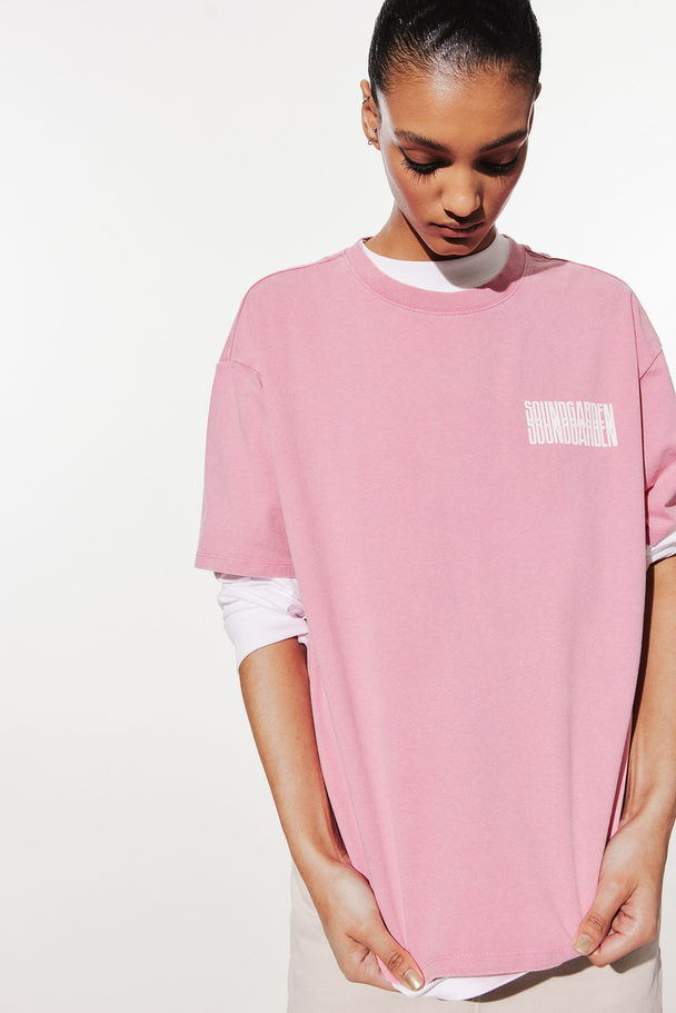 H&M Oversized T-Shirt mit Print Rosa/Soundgarden