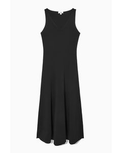 V-neck Knitted Maxi Dress Black