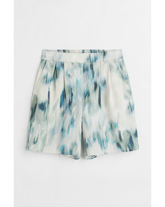Satin Shorts Cream/patterned