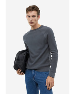 Knitted Jumper Muscle Fit Dark Grey