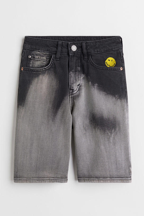 H&M Embroidered Denim Shorts Grey/smileyworld®