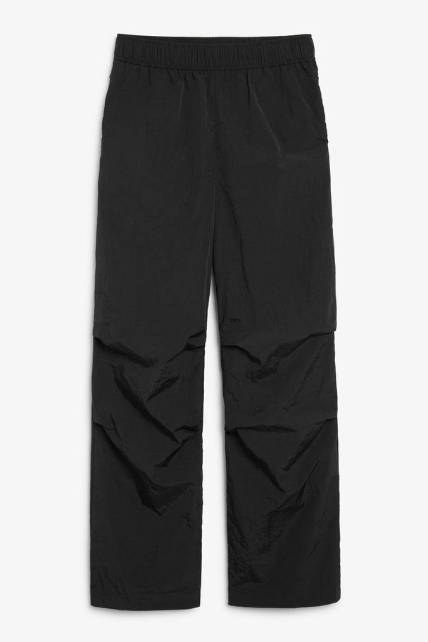 Monki Pull-on Relaxed Black Trousers Black