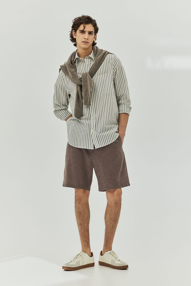 H&M Short - Regular Fit Lichtbruin