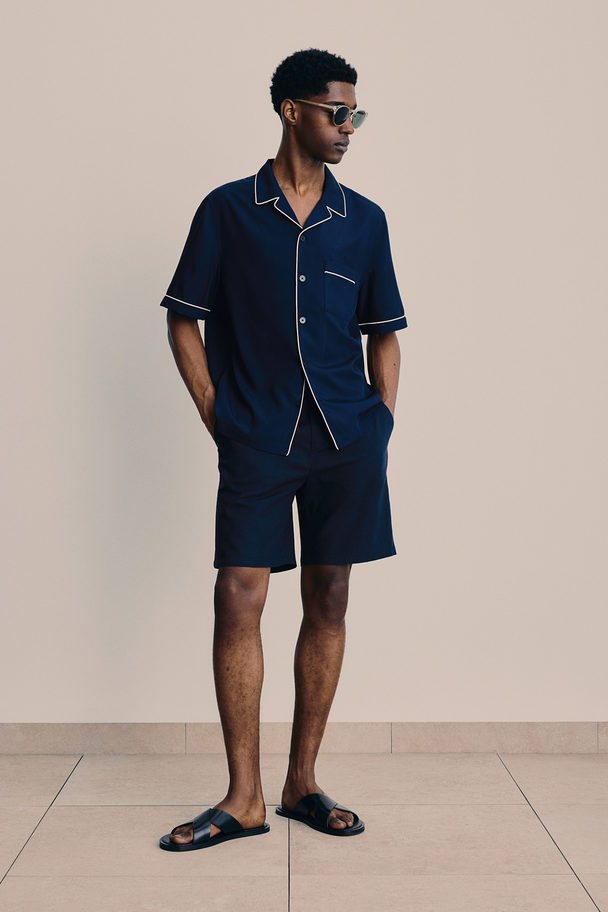 H&M Shorts Regular Fit Marineblau