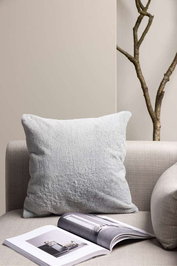 Venture Home Thea Cushion Cover