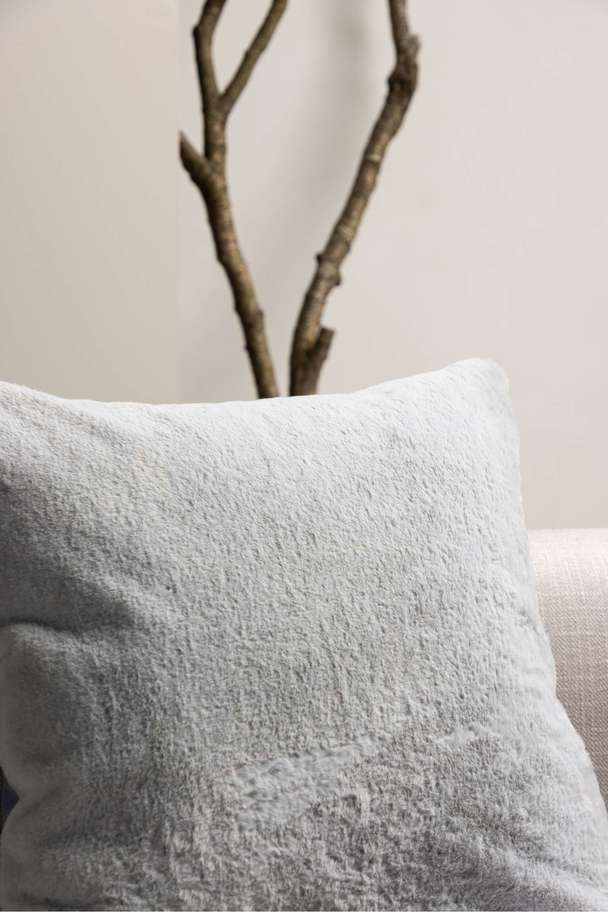 Venture Home Thea Cushion Cover