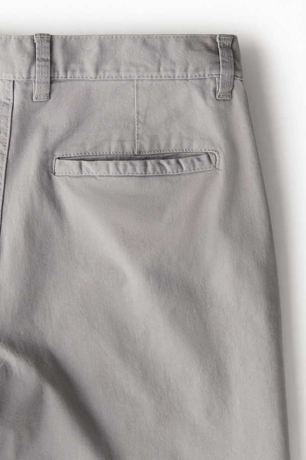 H&M Regular Fit Chino Shorts Grey