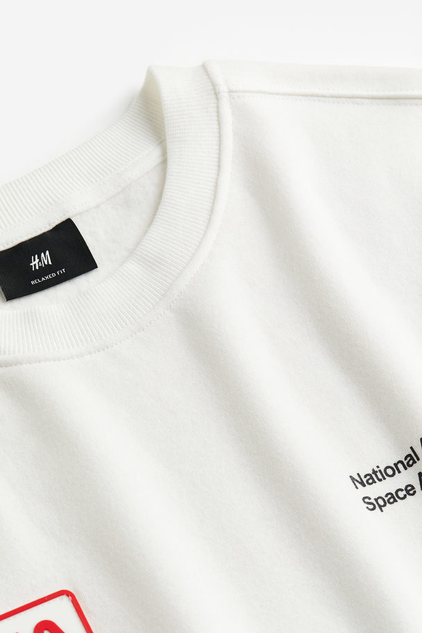 H&M Relaxed Fit Sweatshirt White/nasa