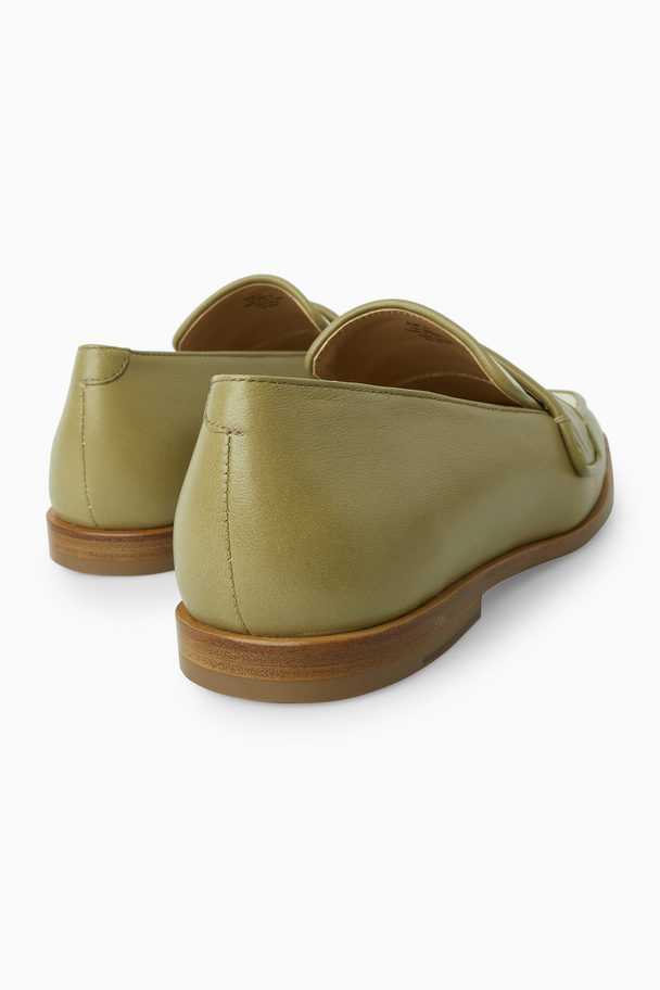 COS Square-toe Leather Loafers Green / White