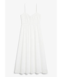 Sleeveless Sweetheart Dress White