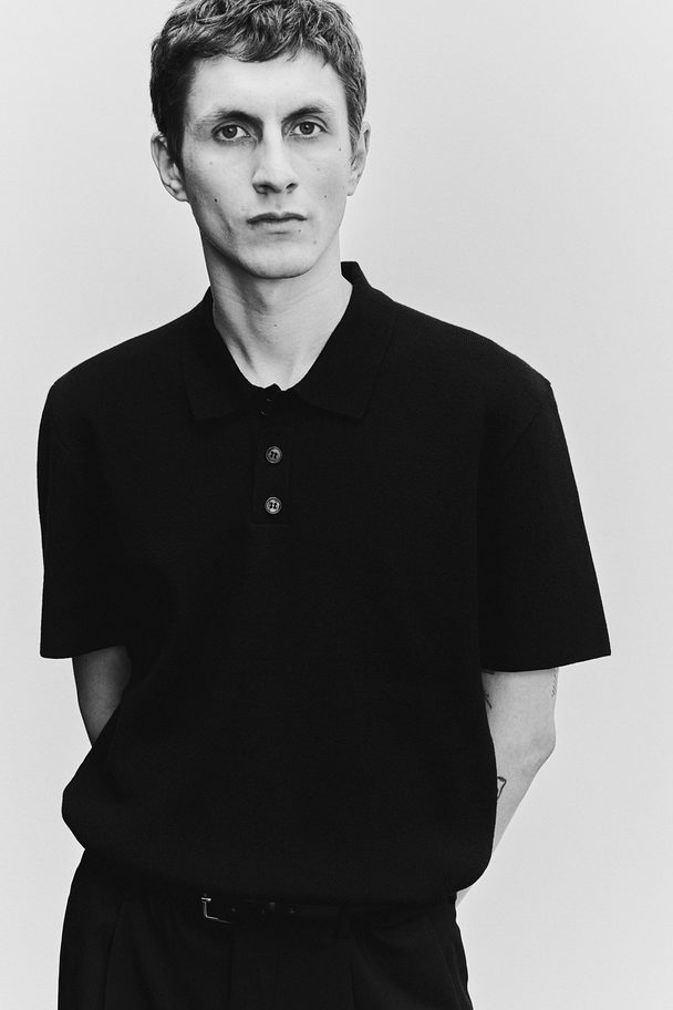 H&M Regular Fit Fine-knit Polo Shirt Black