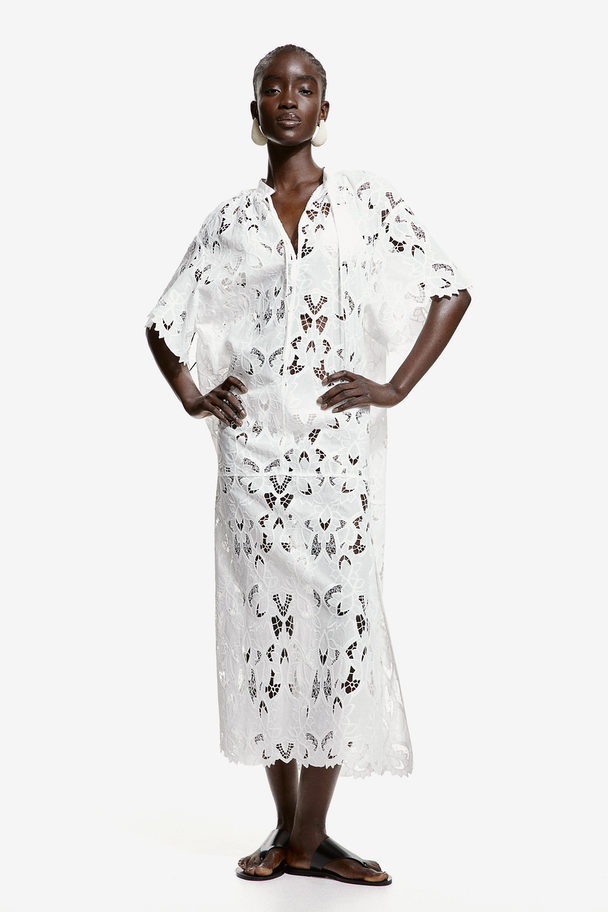 H&M Kaftanjurk Met Broderie Anglaise Wit