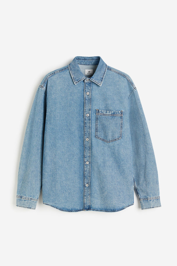 H&M Overshirt aus Denim in Regular Fit Denimblau