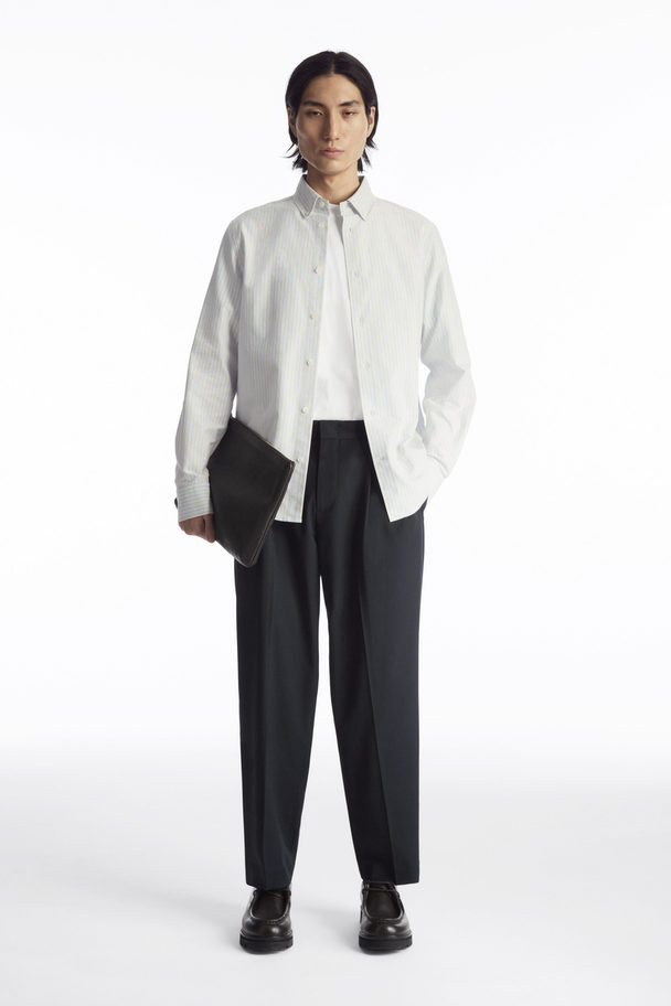 COS Oxfordskjorte Med Button Down-krave