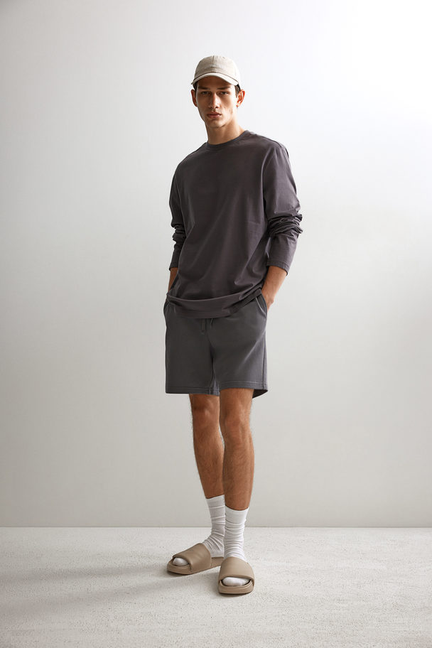 H&M Sweatshort - Regular Fit Donkergrijs