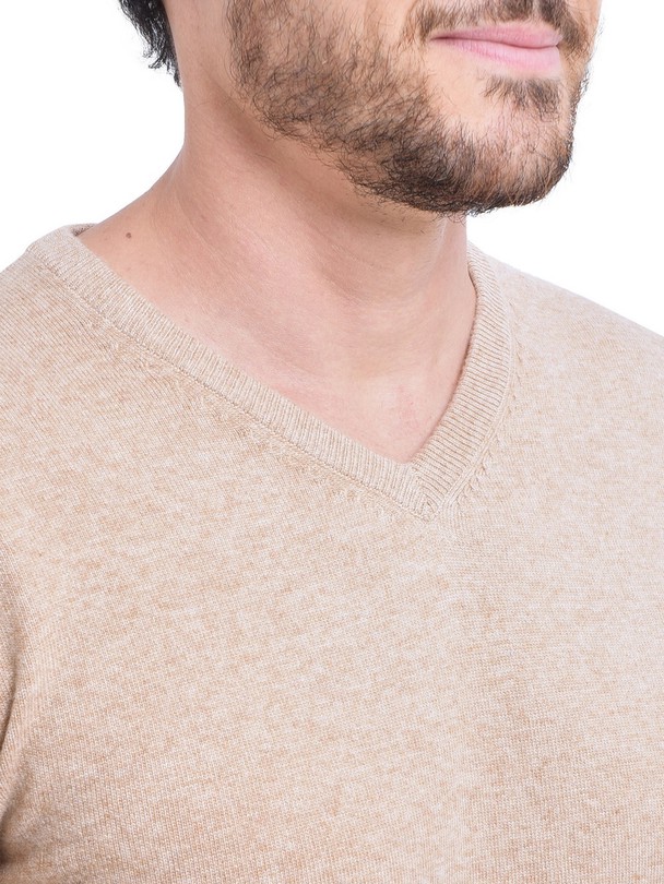 C&Jo Long Sleeve V-neck Sweater