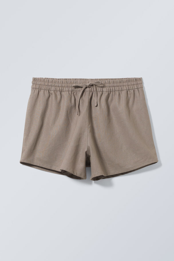 Weekday Shorts Tyler aus Leinenmischung Dunkles Taupe